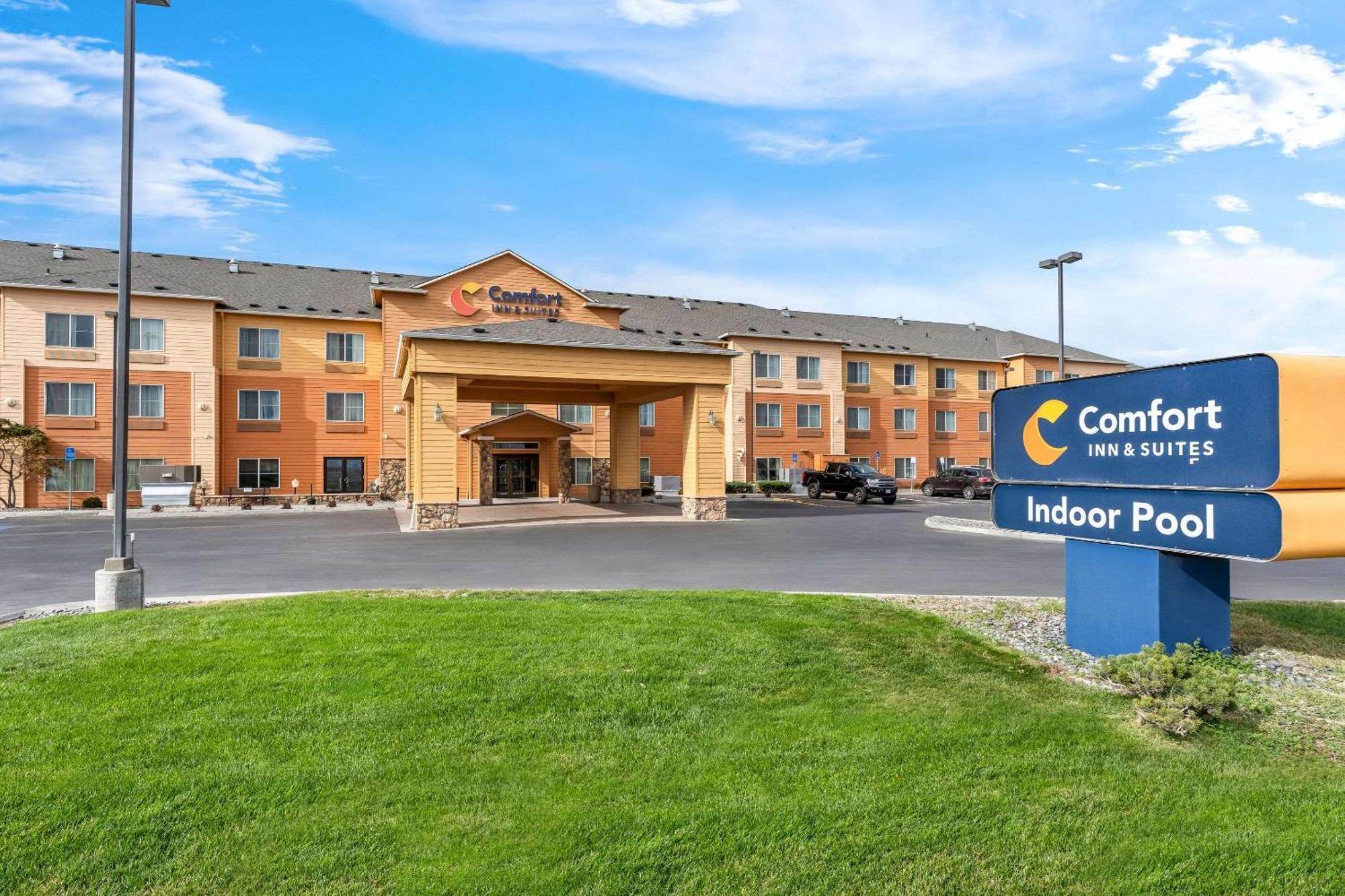 Comfort Inn & Suites Hermiston Exterior foto